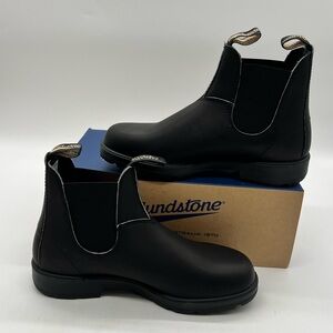 Blundstone 510 Originals Men's Sz 9.5 Black Leather Classic Ankle Chelsea Boots.